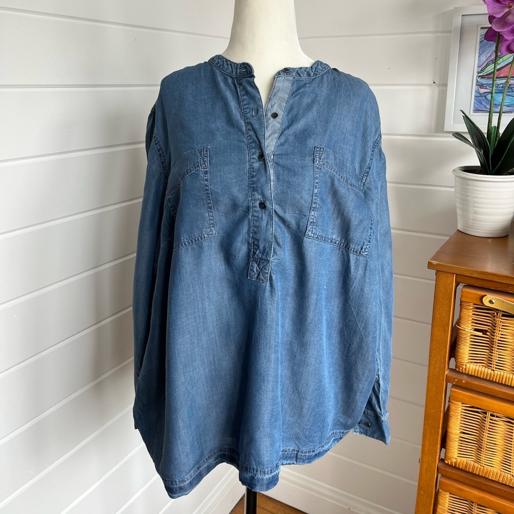 🆕 JOE Fresh Denim Shirt, Size 1X, NWT. Small mark on front, see note